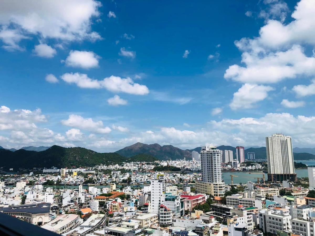 Marina T&T Apartment Nha Trang Esterno foto